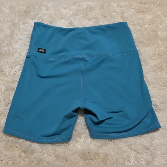 Tiger Friday Women's Blue/Turquoise Colored Size Small Shorts EUC - Picture 6 of 6